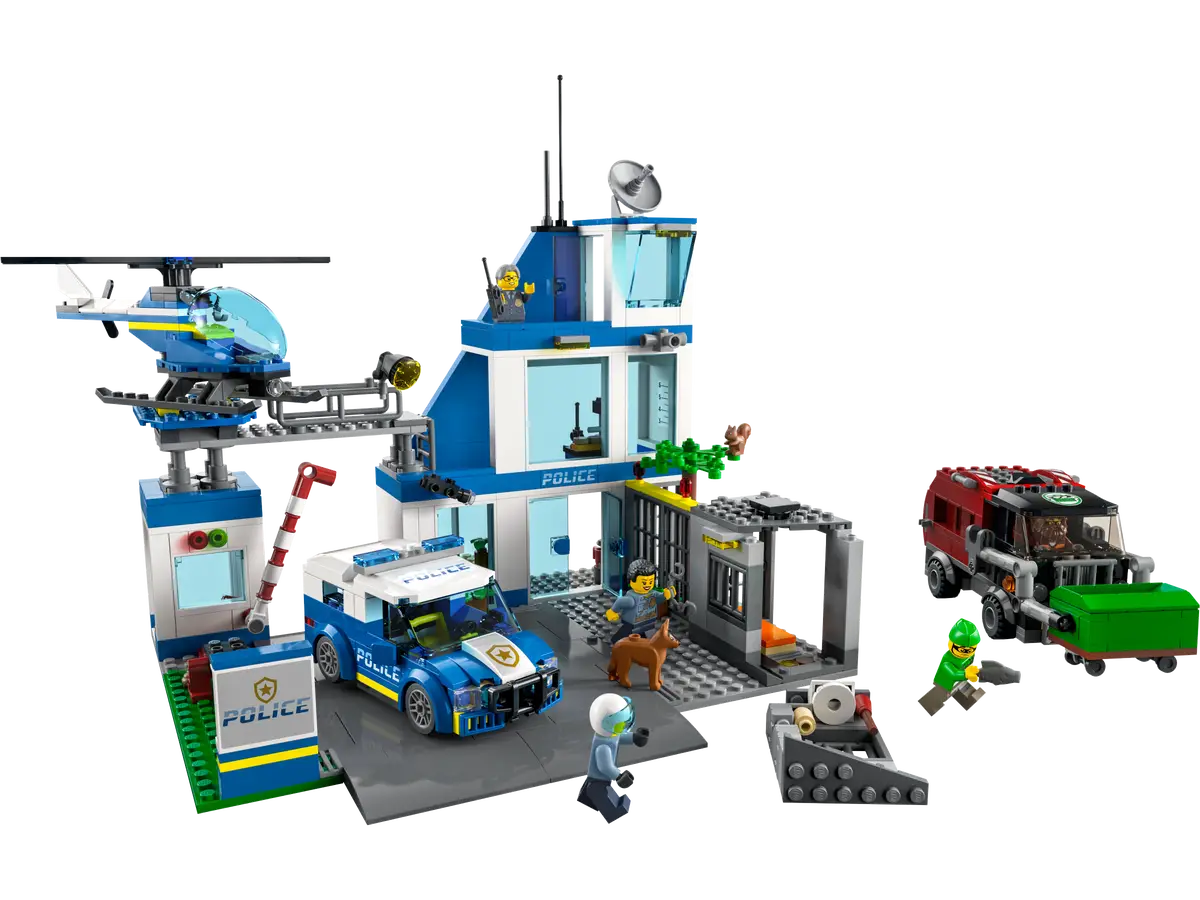 LEGO City 60316 Police Station Building Set – 668 Pieces with 5 Minifigures, Escape Motorcycle, Dog Figure, and Police Vehicle – Creative Play for Kids Ages 6+