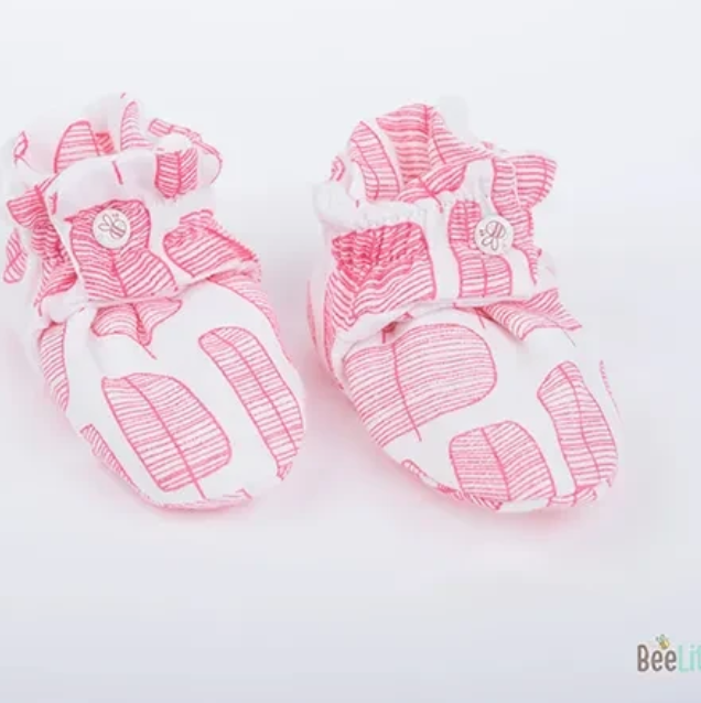 Woofy Leafy - 0-6m Organic Muslin  Booties