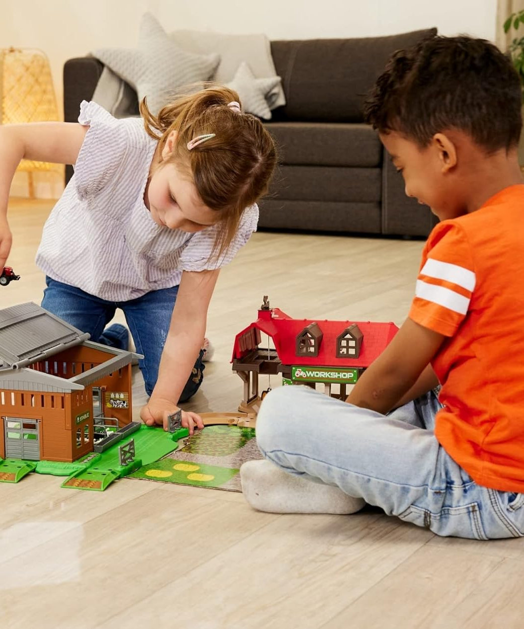 Majorette Creatix Farm Feature-Packed Toy Farm Set With Barn, Tractor, Animals & Accessories for Kids Aged 5+ | Multicolor