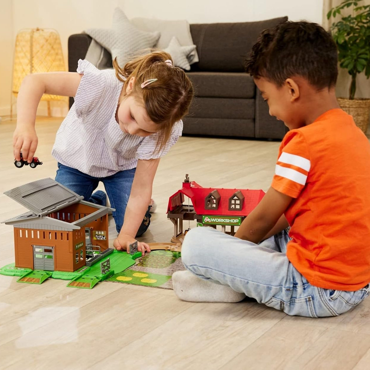 Majorette Creatix Farm Feature-Packed Toy Farm Set With Barn, Tractor, Animals & Accessories for Kids Aged 5+ | Multicolor