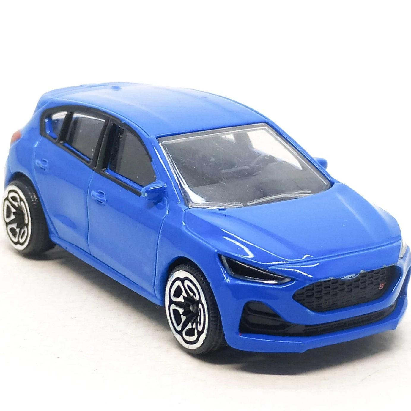 Majorette Street Cars Ford Focus ST | Officially Licensed Blue Die-Cast Metal Hot Hatch, Realistic 1:64 Scale Model for Kids and Collectors Aged 3+
