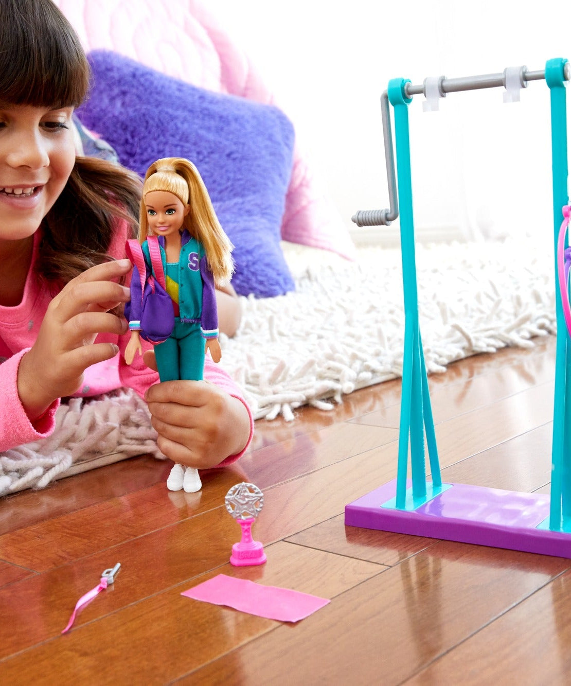 Barbie Team Stacie Gymnastics Doll & Playset – Spinning Bar, Gymnast Accessories, Medal, Trophy & Gym Bag – Perfect Sports-Themed Toy for Kids Ages 3+ | GBK59