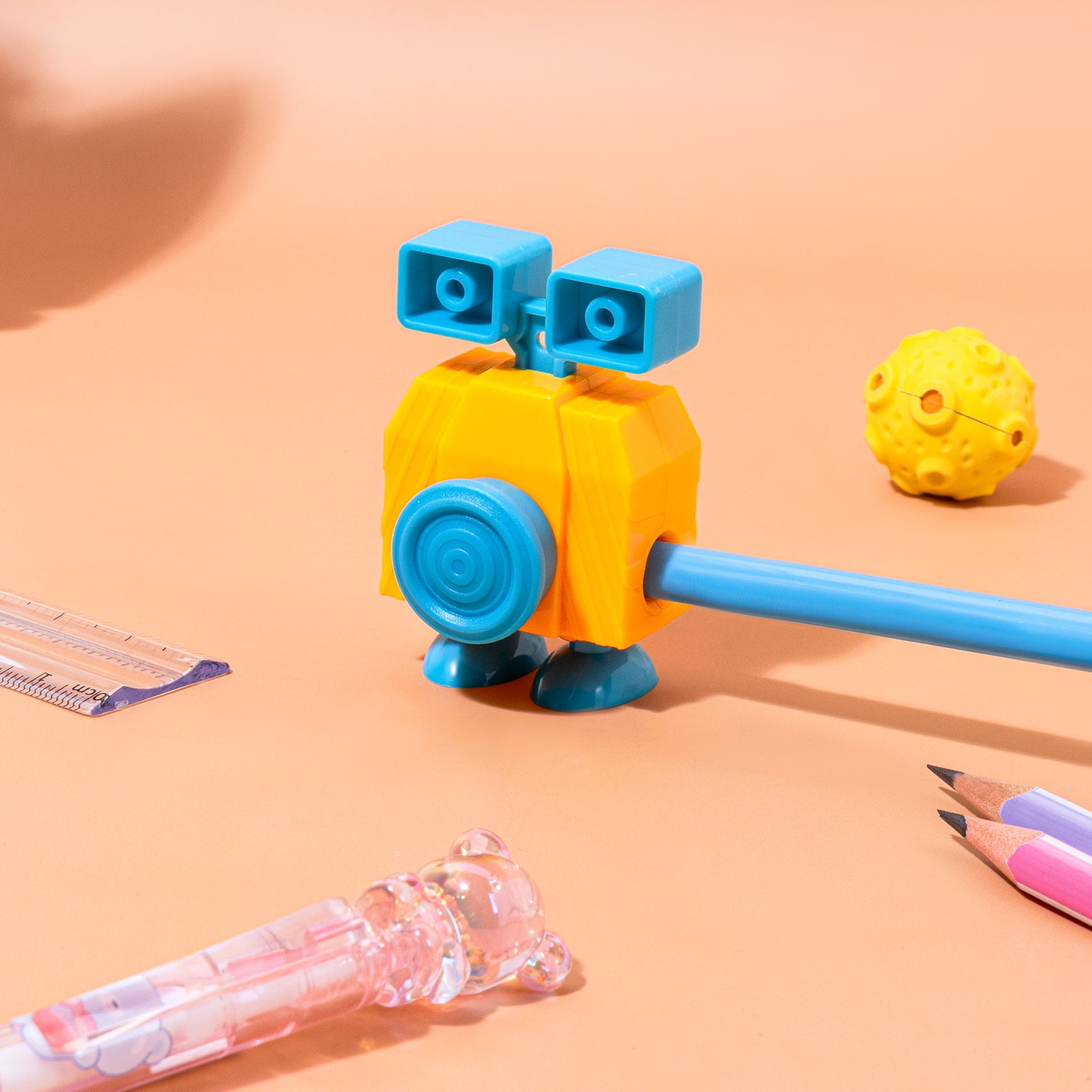 Kidgets KD400 Robo Pencil Sharpener for Kids | Fun "Sharp and Store" Robot Stationery | Stainless Steel Blade | Assorted Colors