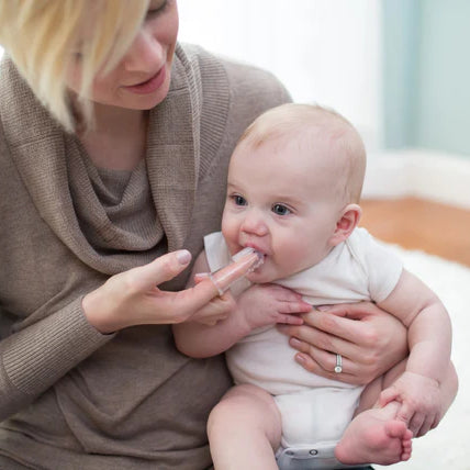 DR. BROWN'S SILICONE FINGER TOOTHBRUSH WITH CASE - MINIMEE KIDS