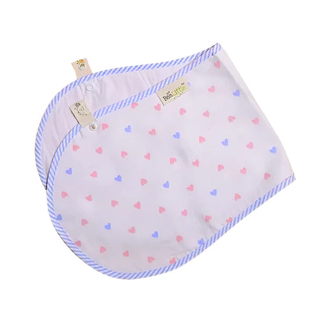 BeeLittle Lots of Love Organic Muslin Burpy Bib - 100% Soft Cotton | Stylish & Absorbent Burp Cloth for Babies | 58 cm x 23 cm