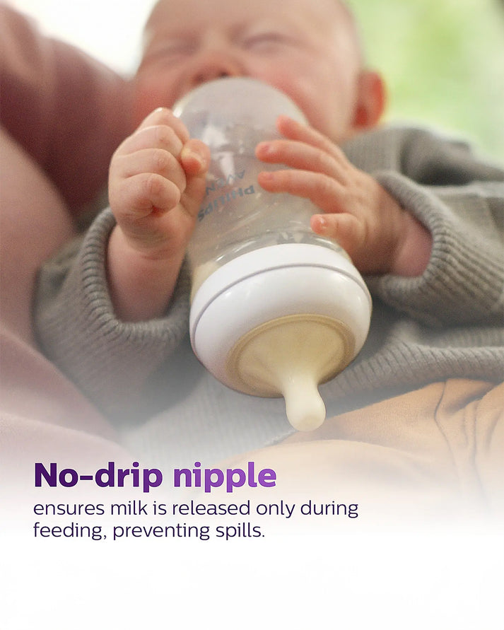 Philips Avent Natural Response Feeding Bottle - Anti-Colic - 125 ml | Flow 2 Nipple - Transparent - 0M+