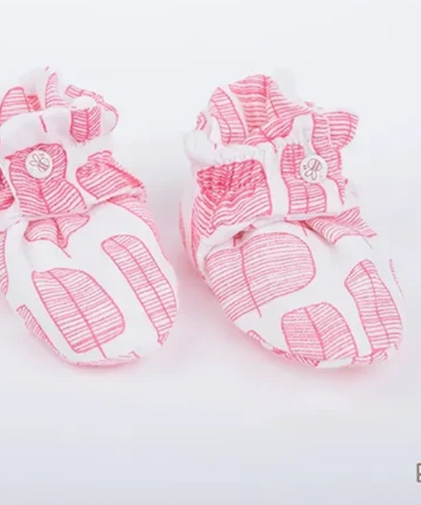 Woofy Leafy - 0-6m Organic Muslin  Booties