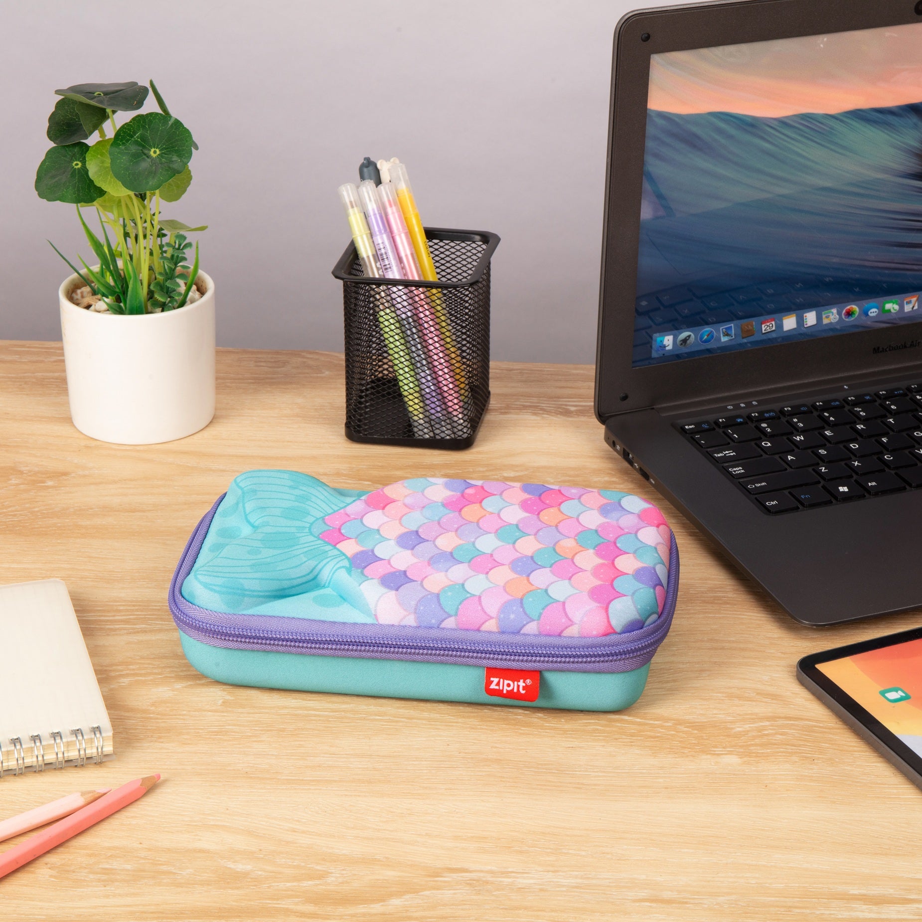 ZIPIT 3D Mermaid Hardtop Pencil Case for Girls – Embossed Mermaid Tail Hard Shell Pencil Box, Large Capacity Cute Stationery Organizer & Travel Makeup Pouch for School Supplies (Aqua Teal & Pink Scales)