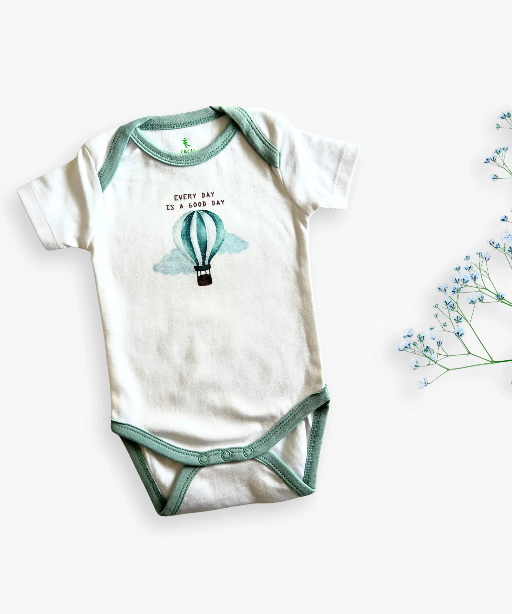 Zach & Kiki Infant 7 Piece Gift Set – Hot Air Balloon Theme, 100% Cotton Newborn Essentials with Bodysuit, Sleepsuit, Bib, Cap, Mittens, and Booties