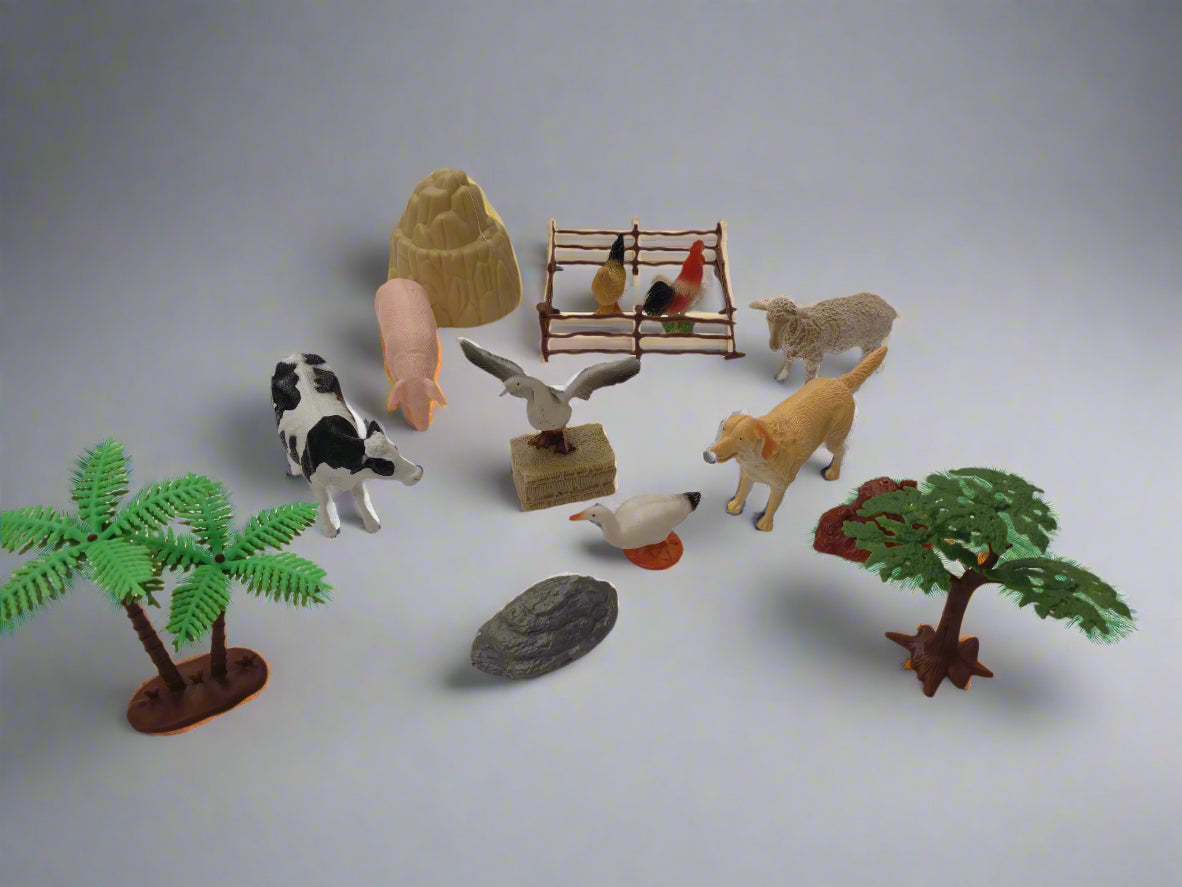 Ucok Toys Farm Animal World Playset - 19 Pieces with Farm Accessories, Trees & World Map | Educational Animal Figurines for Kids 3+ Years