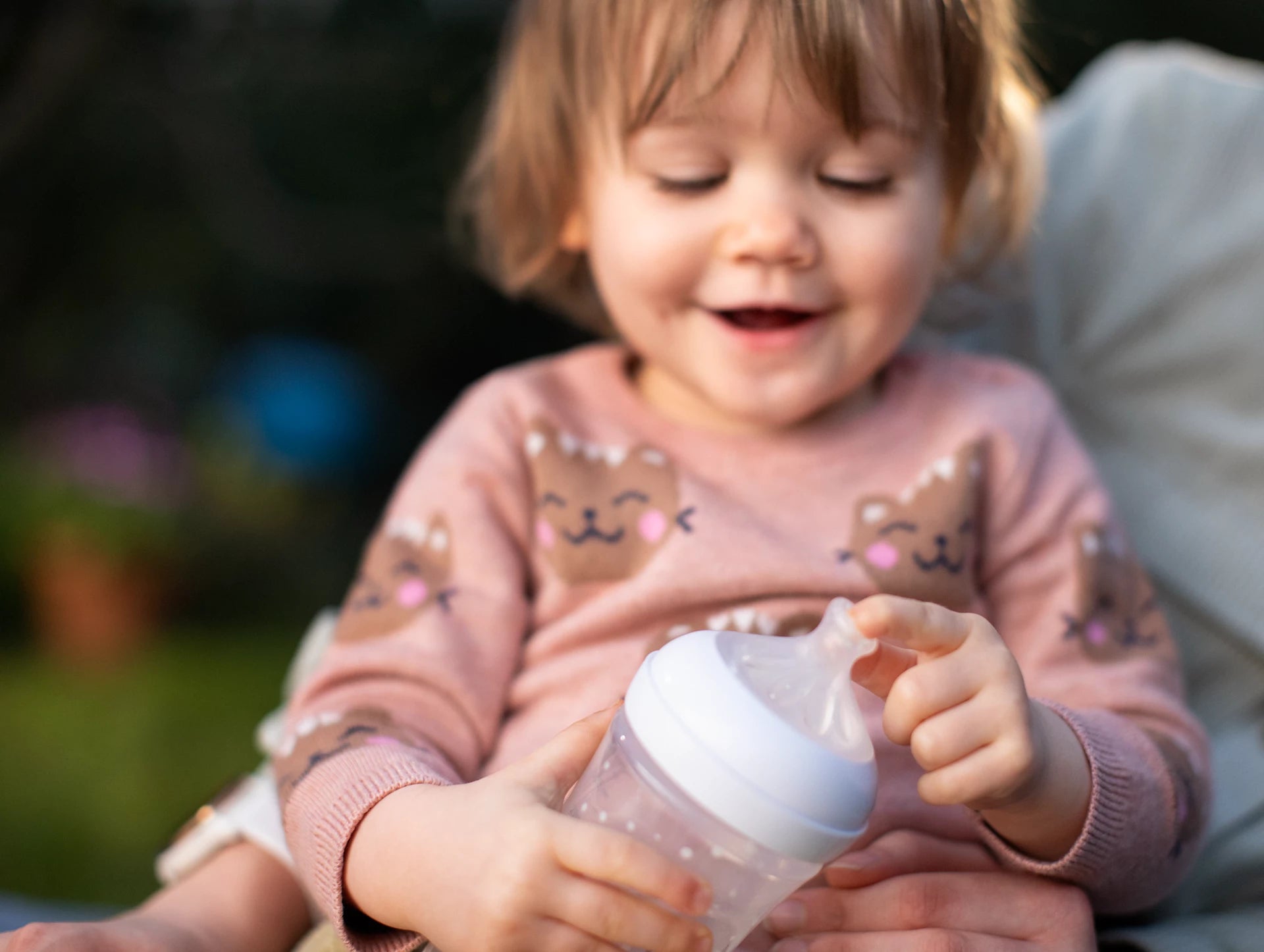 Philips Avent Natural Response Teat - Flow 2 (Slow Flow) | Pack of 2 | SCY962/02 - BPA-Free Anti-Colic Silicone Nipples for Newborns 0 Months+ | Works Like a Breast - MINIMEE KIDS