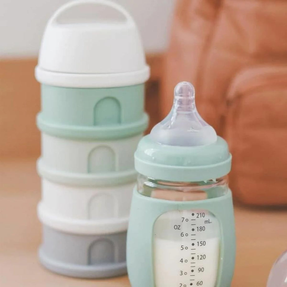 BEABA Stacked Formula Container with 4 Compartments for 0+ Month | Sage Green - Portable & BPA Free