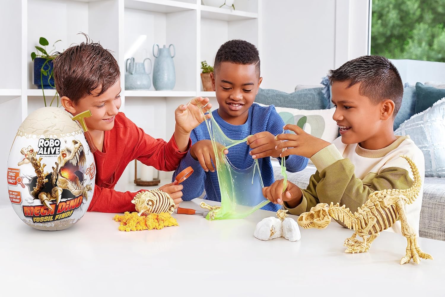 Zuru Robo Alive Mega Dino Fossil Find - Excavation Kit with Robotic Dinosaur Skeleton, Lights Up, Roars, Includes Fossils, Slime, and Sand, for Kids Ages 5+