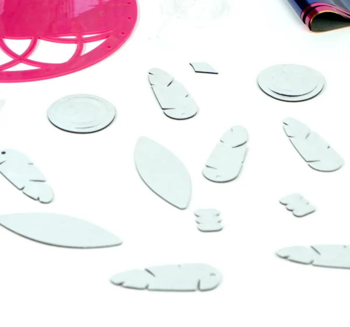 Bloomingo DIY Owl Dreamcatcher Craft Kit for Kids | 150+ Pieces | Mess-Free Foil Art Activity | Develops Creativity & Fine Motor Skills | Fun DIY Arts & Crafts for Girls & Boys | Ages 4 & Up