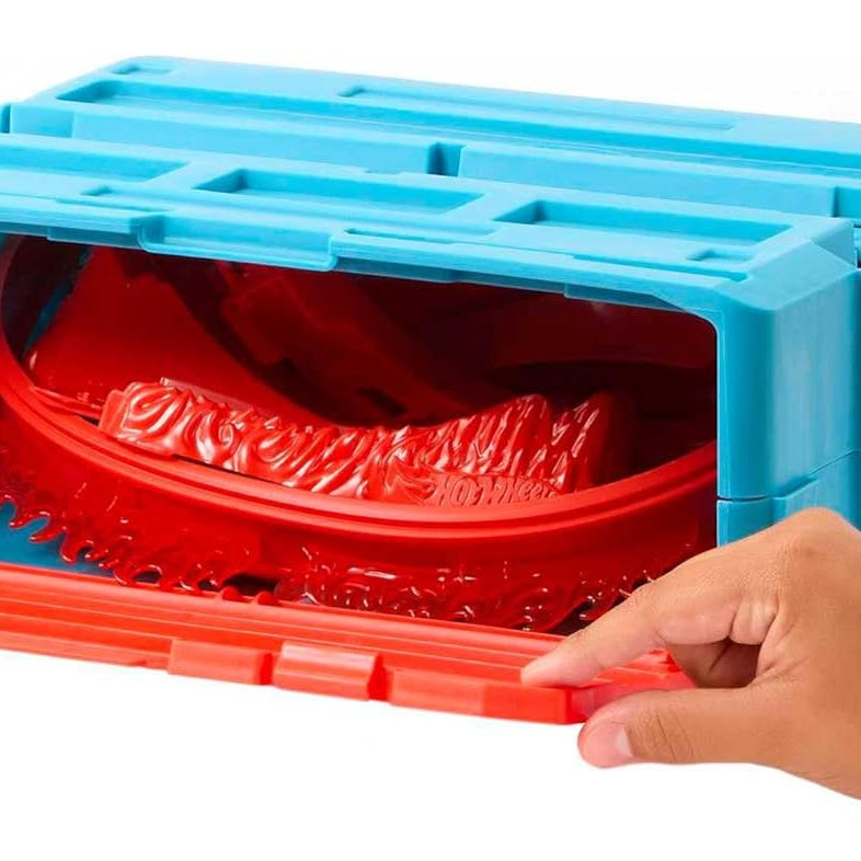 Hot Wheels Track Builder Flame Stunt Pack | Stunt Through the Flaming Loop with Fire-Themed Accessories & Storage Box | Includes 1 Hot Wheels 1:64 Scale Car | 4+ Years