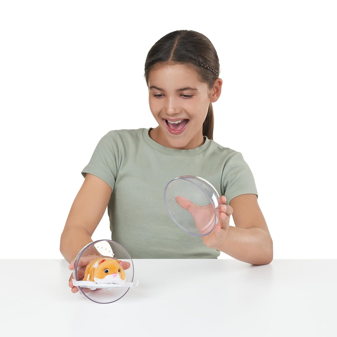 ZURU Pets Alive Hamster mania - Interactive Electronic Hamster with 20+ Real Sounds, Smart Technology, & Hamster Ball Toy for Girls and Children