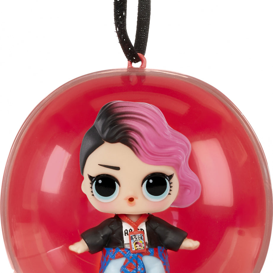 L.O.L. Surprise! BFF Sweethearts Rocker Doll – Let’s Be Friends! | Fan-Favorite Valentine’s Edition with 7 Surprises Including Outfit, Accessory, and Water Reveal | Limited Edition Sister of Rocker Boi