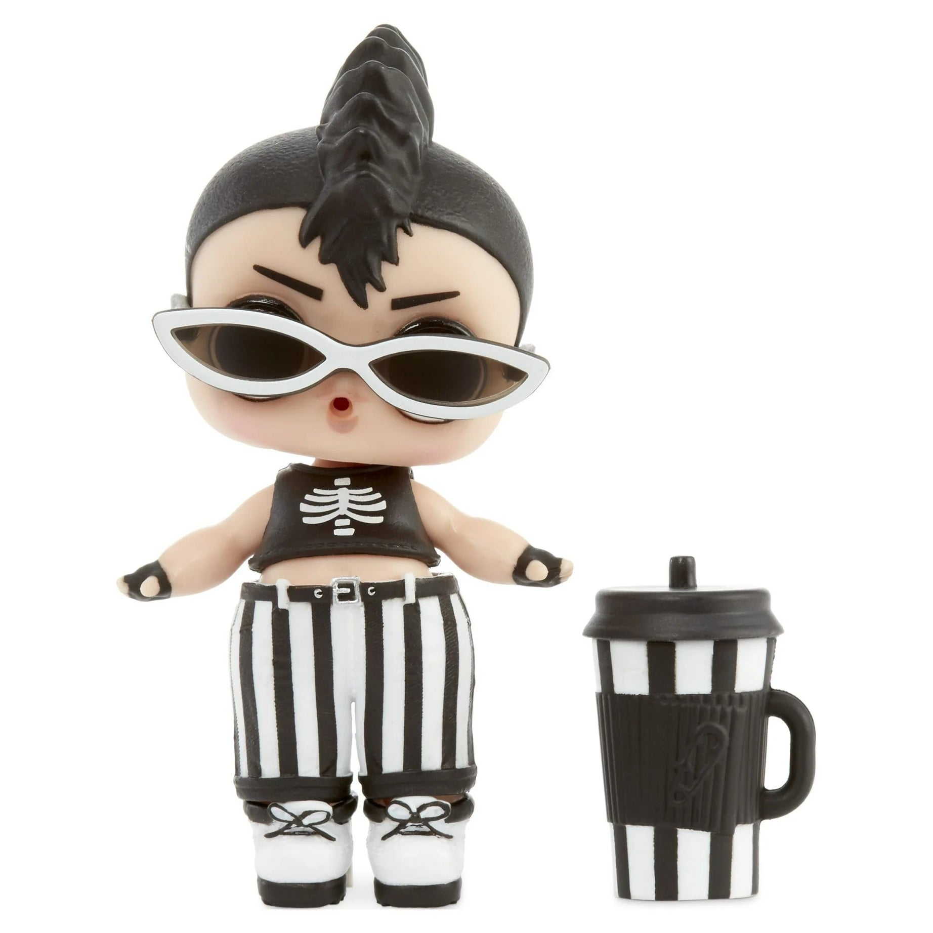 L.O.L. Surprise! Boys – Let’s Be Friends! Series 1 | 7 Surprises Including Outfit, Accessories & Water Reveal | Collectible Brother Dolls of Fan Favorites | Random Styles in Blind Pack