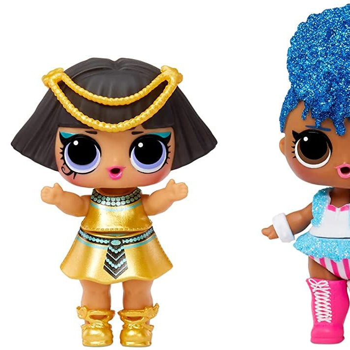 L.O.L. Surprise! World Travel Doll – 8 Surprises Inside Including Passport, Water Reveal & Fashion Accessories | Travel-Themed Collectible in Globe Packaging with Stand | Styles May Vary