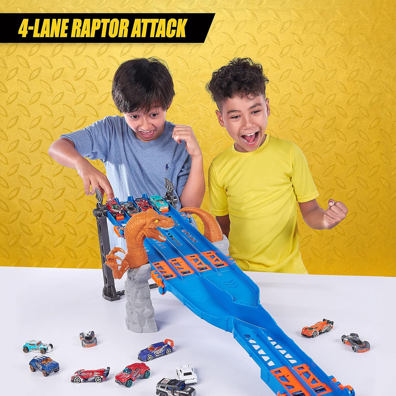 Zuru Metal Machines 4-Lane Raptor Attack Track Set with Hidden Ejectors and Exclusive Diecast Car, 1.2m/4ft Racing Track for Kids 4+ Years