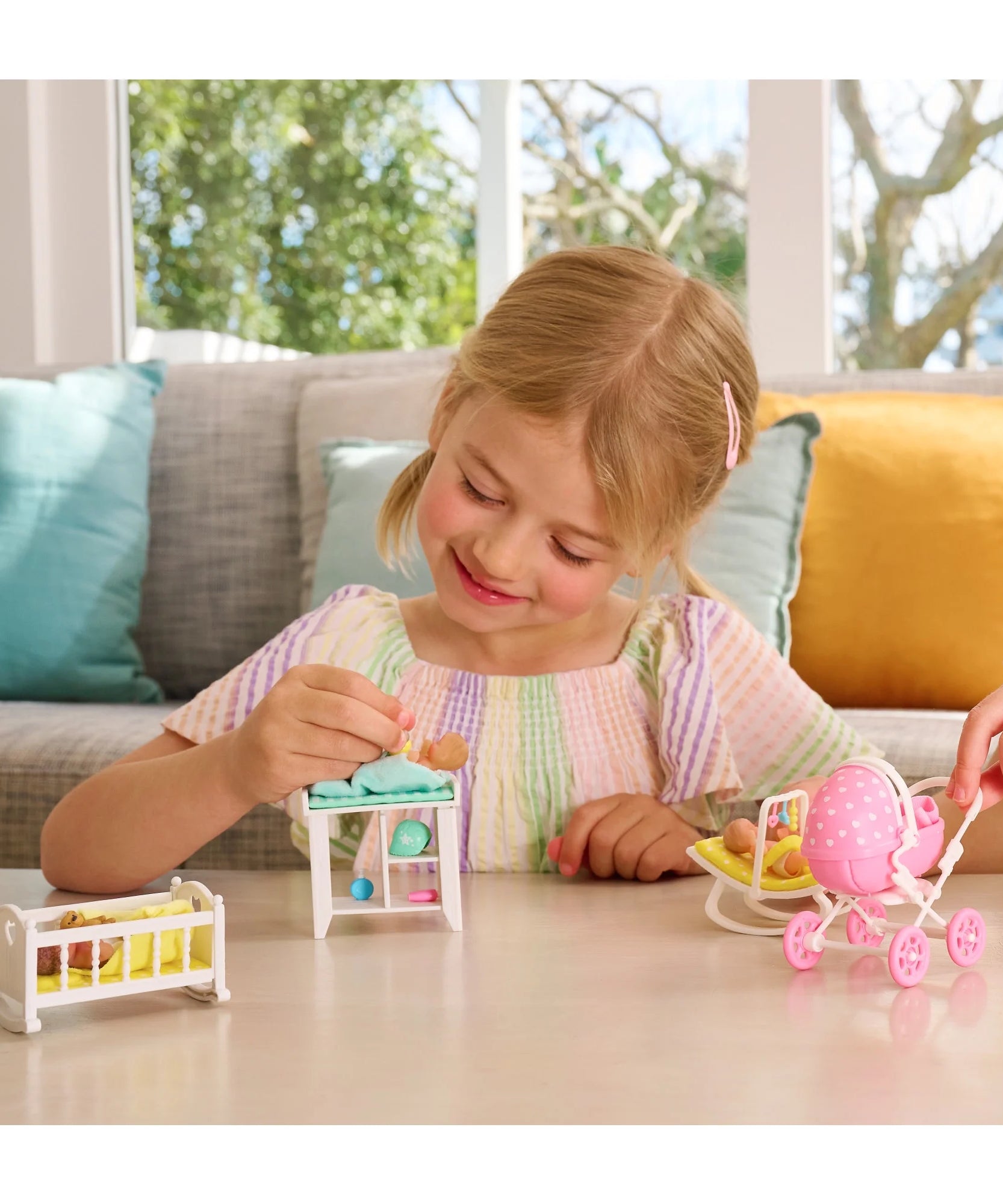 Zuru 5 Surprise My Mini Baby Series 1 | Mystery Capsule with 5 Surprises | Collectible Ultra-Realistic Miniature Baby Doll & Playset for Kids 3+