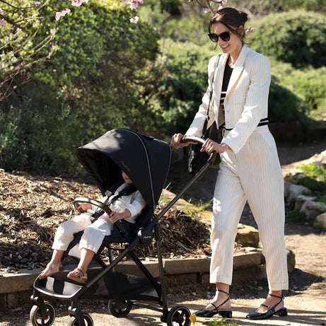 Nuna Ixxa Lightweight Compact Baby Stroller - Reversible Seat Pram for 0M+ (Up to 15kg) - Riveted Stylish and Versatile Stroller for Newborns and Toddlers