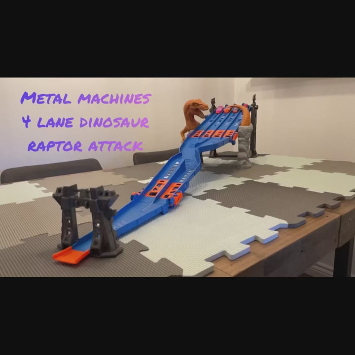 Zuru Metal Machines 4-Lane Raptor Attack Track Set with Hidden Ejectors and Exclusive Diecast Car, 1.2m/4ft Racing Track for Kids 4+ Years