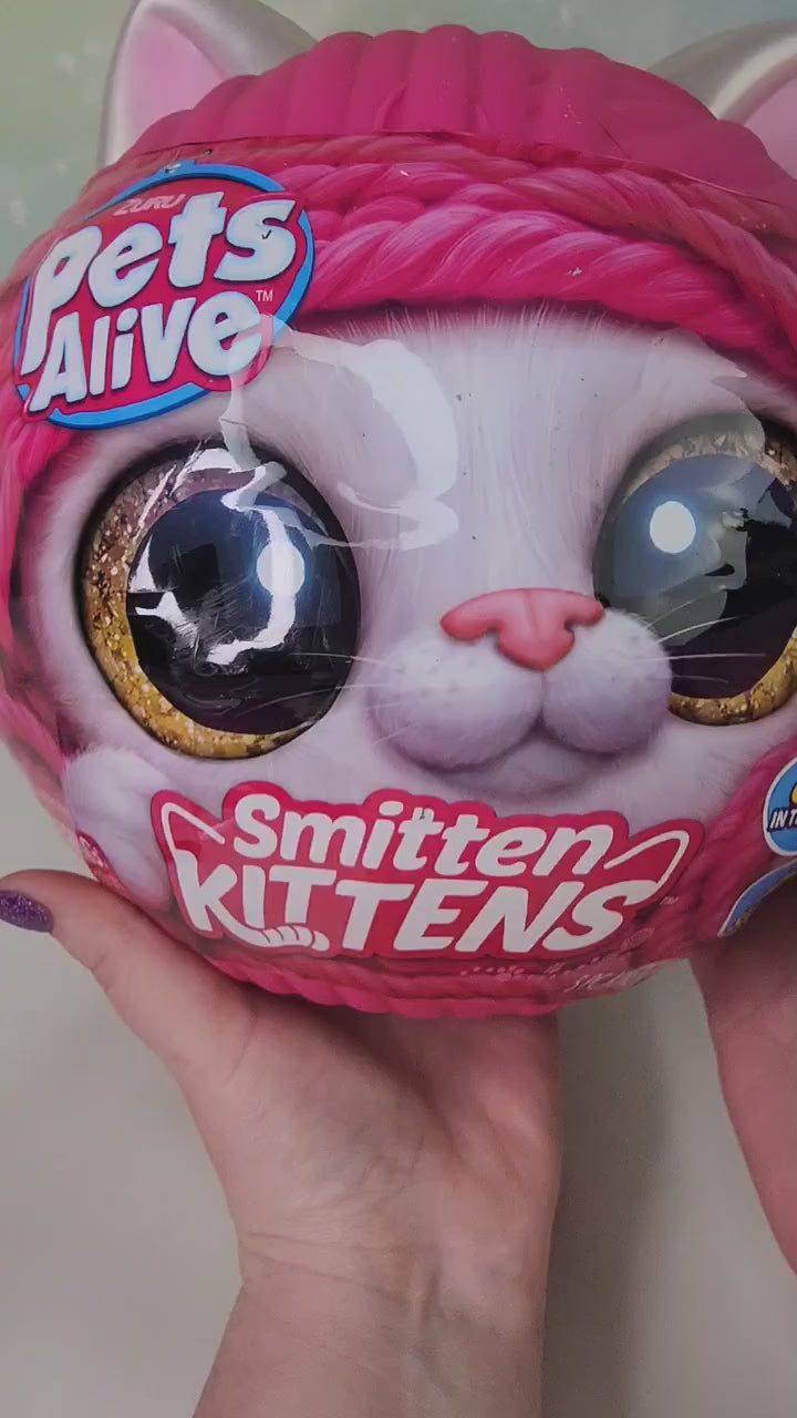 Zuru Pets Alive Smitten Kittens - Feed, Play, and Collect 8 Adorable Kittens! for 3+ Years