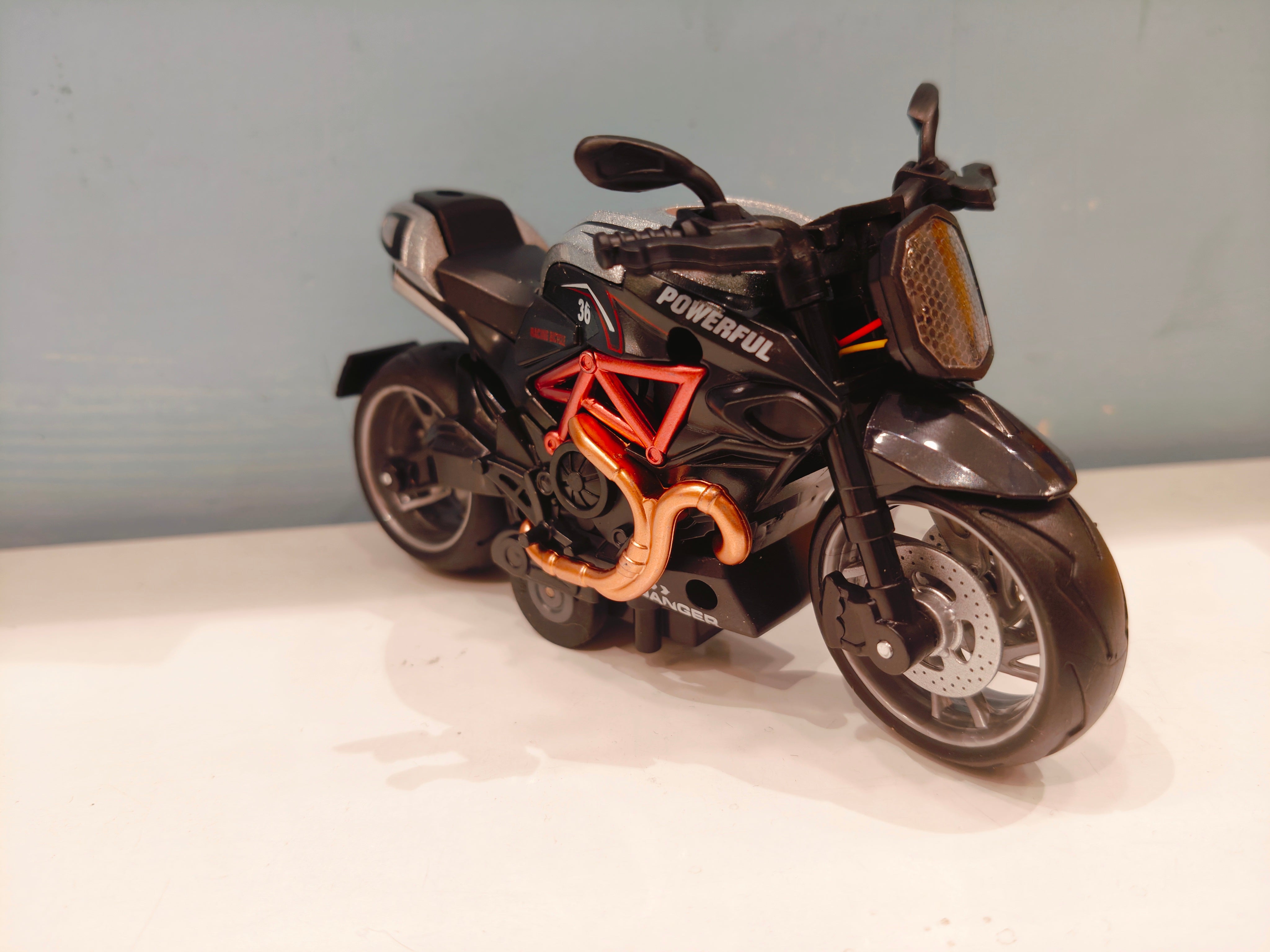 Alloy Motorcycle Simulation Model Vehicle - 1:12 Scale Ducati Diavel Look-Alike | Pull Back Toy for Kids 3+ Years