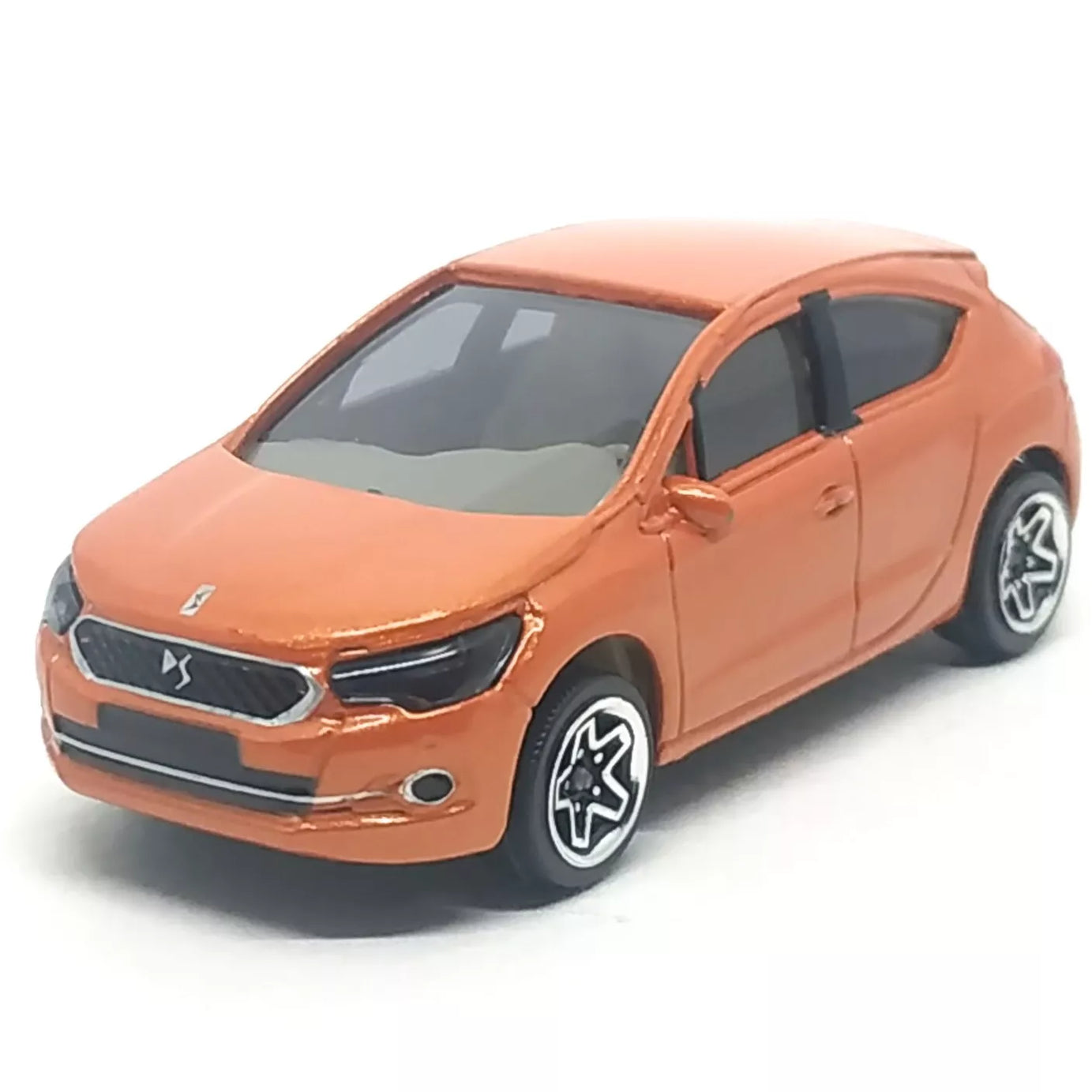 Majorette Street Cars DS 4 | Officially Licensed Brown Die-Cast Metal Toy Car, Realistic 1:64 Scale Premium Hatchback Model for Kids and Collectors Aged 3+