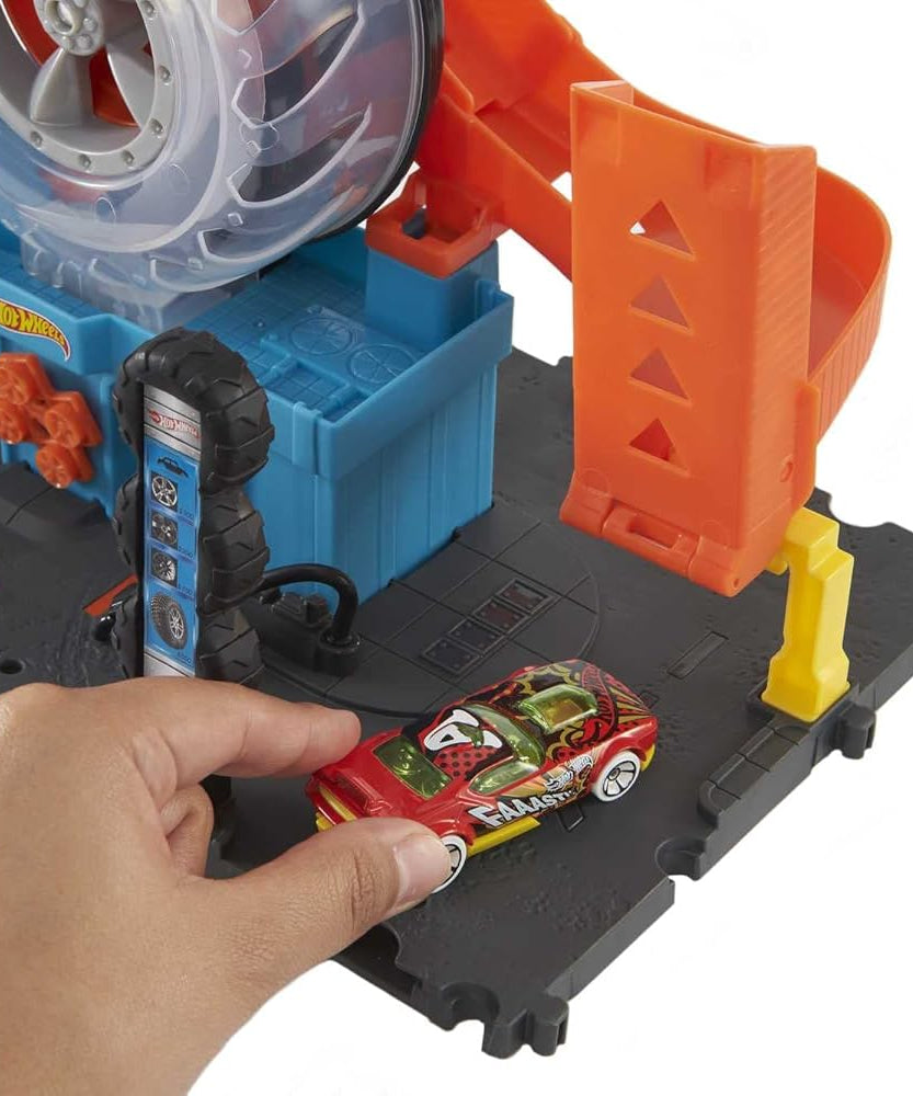 Hot Wheels City Super Twist Tire Shop Playset with Stunt Launcher & 1 Hot Wheels Car – Interactive Car Service Station for Kids 4+ - MINIMEE KIDS