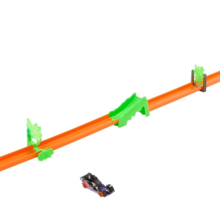 Hot Wheels Track Builder Toxic Super Jump Track Set – Includes 1 Hot Wheels Vehicle – For Kids 4+ Years
