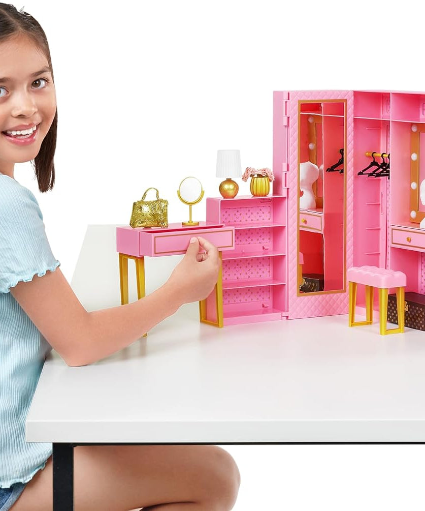 Zuru Mini Brands Mini Fashion Dream Wardrobe with Exclusive Metallic Mini Fashion Bag and 25+ Storage Areas for Doll Accessories - Perfect Gift for Fashionistas - MINIMEE KIDS